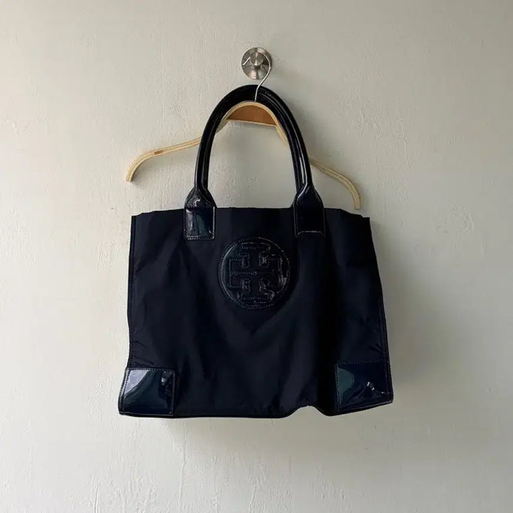 [BUNJANG] Tory Burch Ella Logo Patch Tote Bag / 토리버치 엘라 로고패치 토트백
