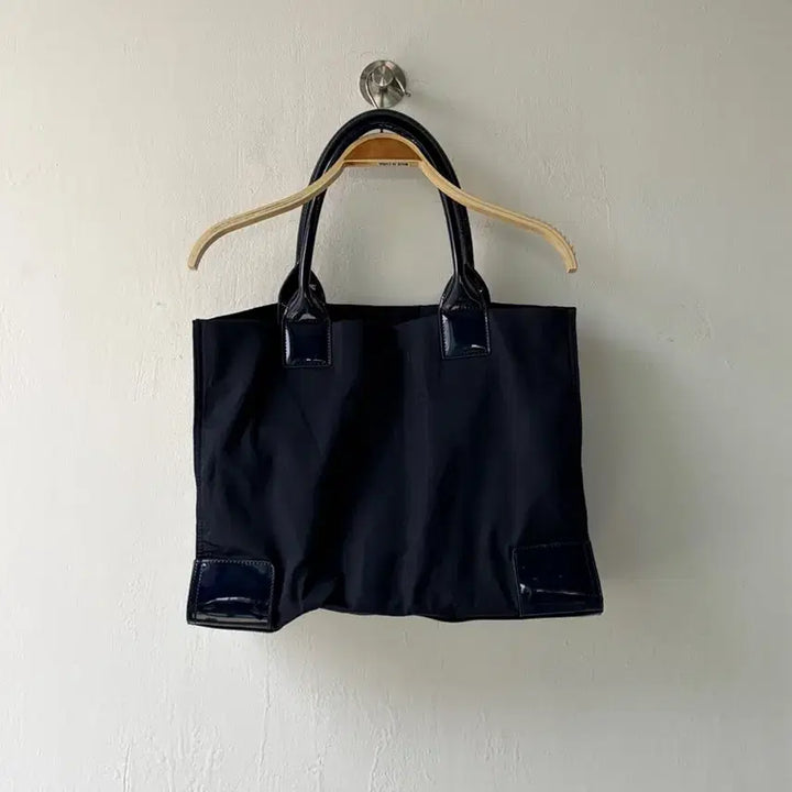 [BUNJANG] Tory Burch Ella Logo Patch Tote Bag / 토리버치 엘라 로고패치 토트백