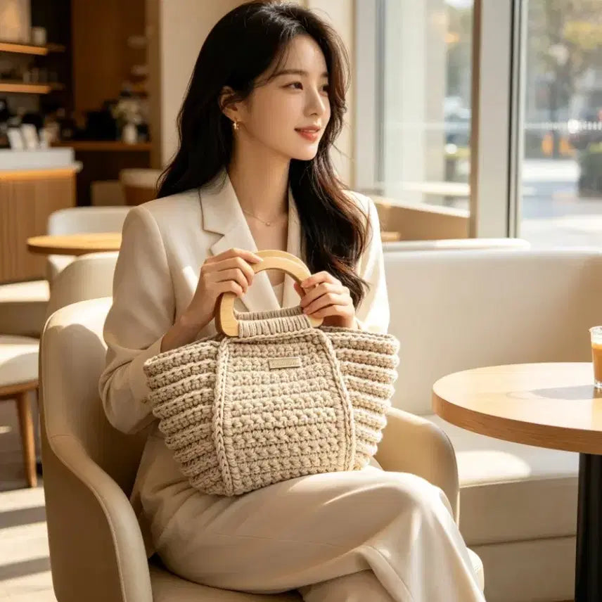 [BUNJANG] Handmade Knit Bag with Wooden Handle / 핸드메이드 뜨개 가방