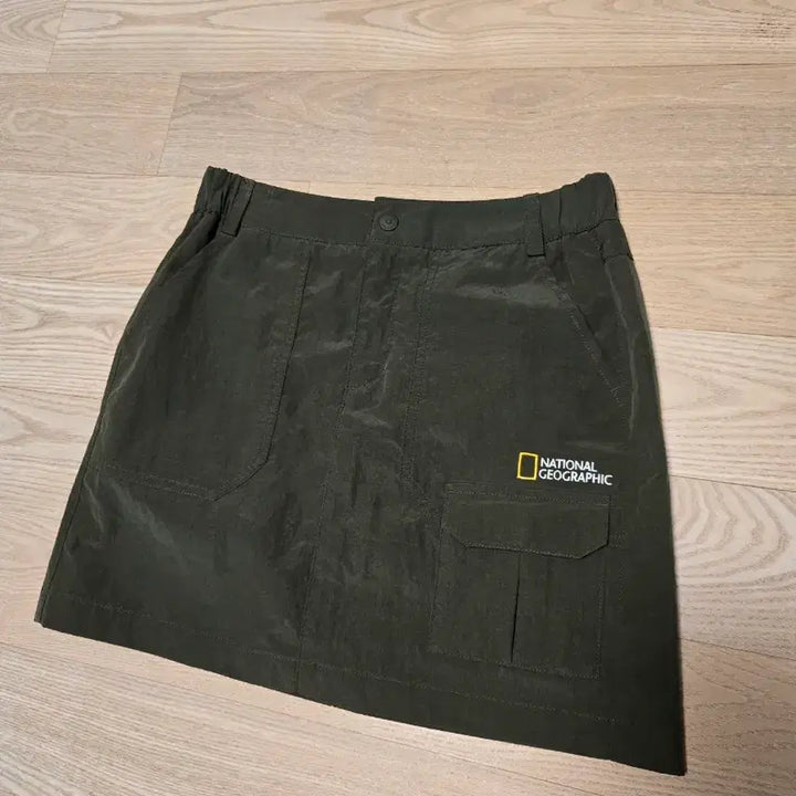 [BUNJANG] National Geographic Cargo Skirt Size 67 / [67] 내셔널지오그래픽 카고 스커트