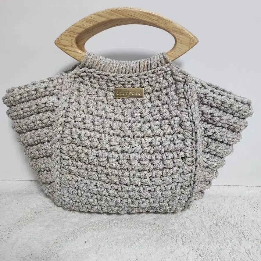 [BUNJANG] Handmade Knit Bag with Wooden Ring Handle / 핸드메이드 뜨개 가방