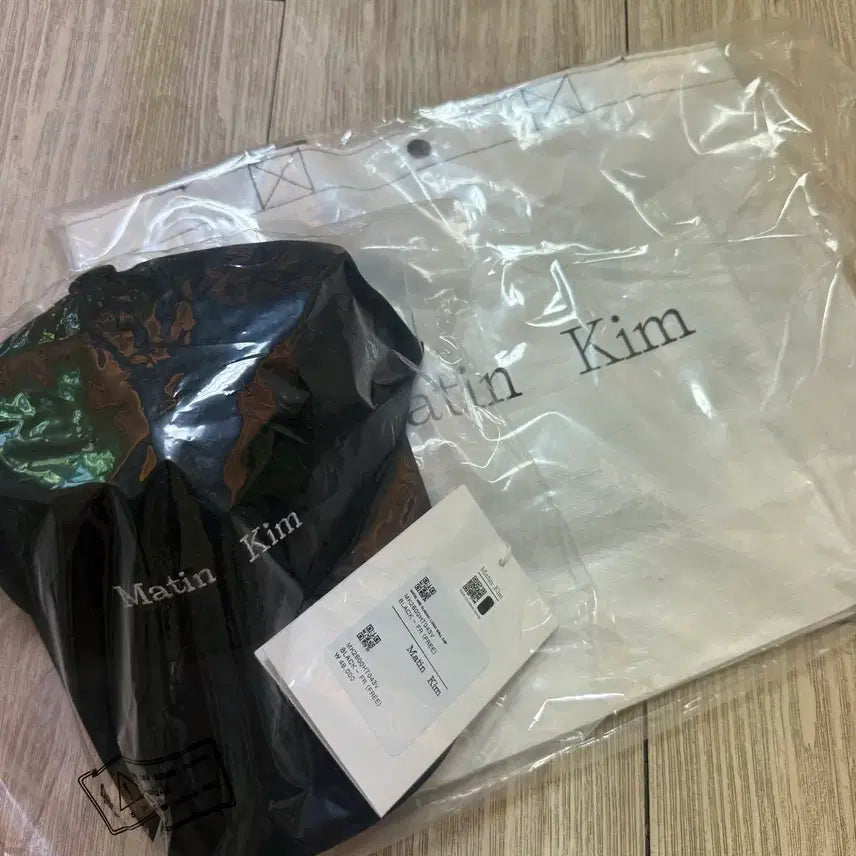 [BUNJANG] Matin Kim Ball Cap Black Free Size / 마뗑킴 모자 판매합니다.(새상품)