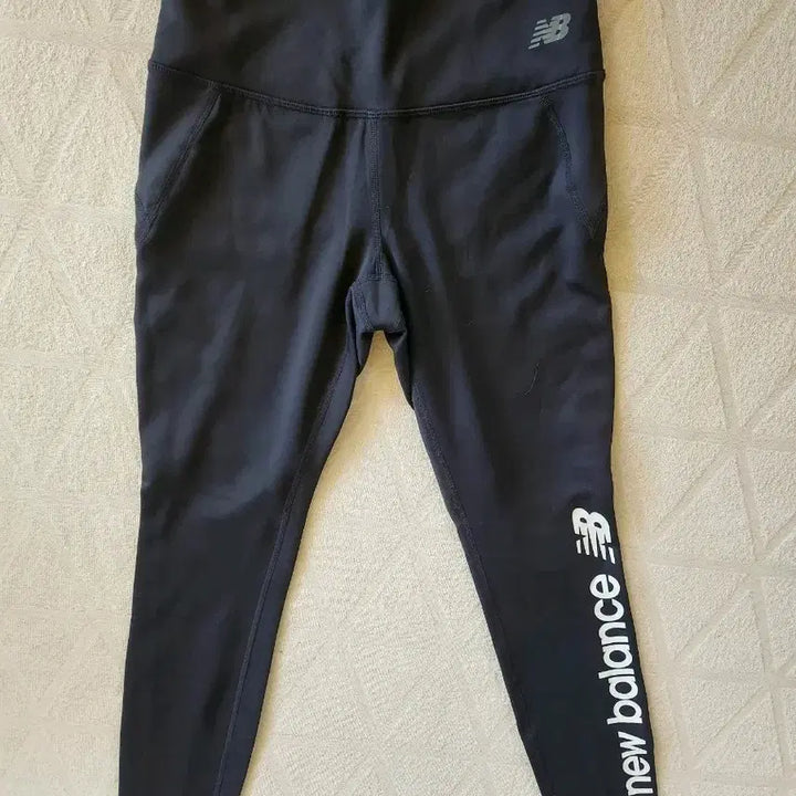 [BUNJANG] New Balance Running Leggings (XS) / 뉴발란스 러닝 레깅스 xs