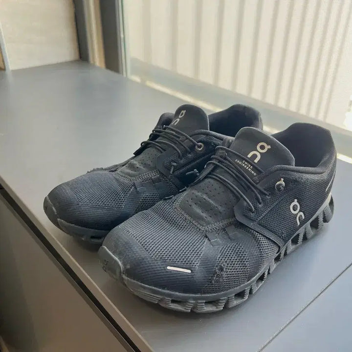 [BUNJANG] On Cloud 5 All Black Running Shoes / 온 클라우드 5 올 블랙 42(270)