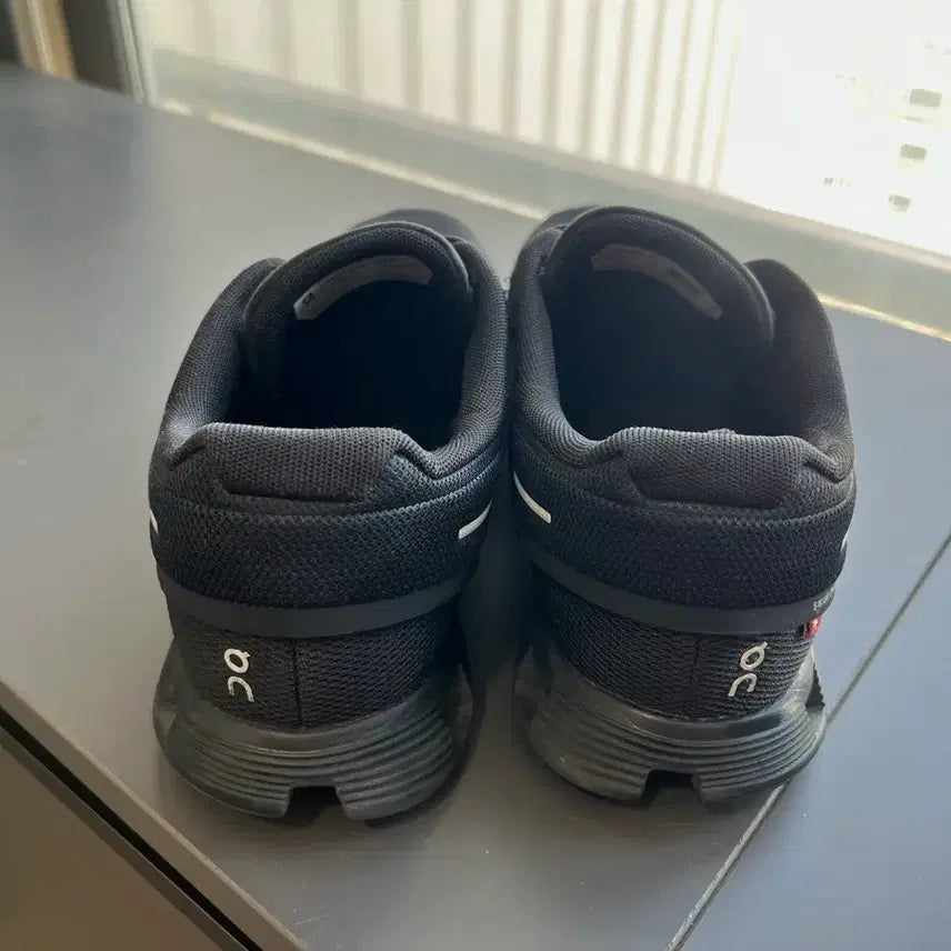 [BUNJANG] On Cloud 5 All Black Running Shoes / 온 클라우드 5 올 블랙 42(270)