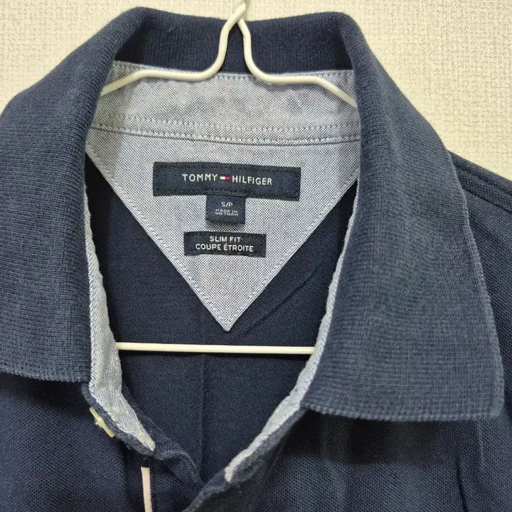 [BUNJANG] Tommy Hilfiger Navy Half-Sleeve Polo Shirt H Logo / 타미힐피거 네이비 반팔 폴로티 H로고