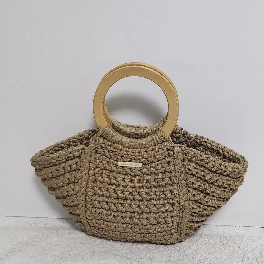 [BUNJANG] Handmade Knit Bag with Wooden Ring Handle / 핸드메이드 뜨개 가방