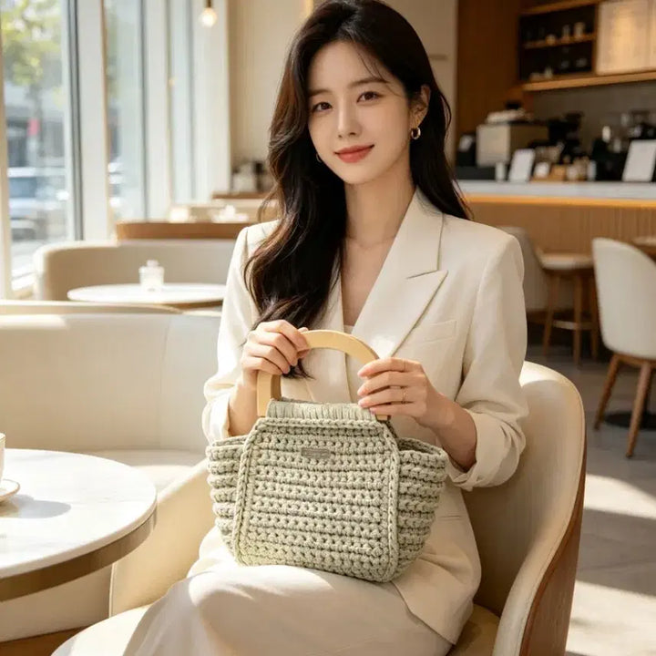 [BUNJANG] Handmade Knit Bag with Wood Ring Handle / 핸드메이드 뜨개 가방