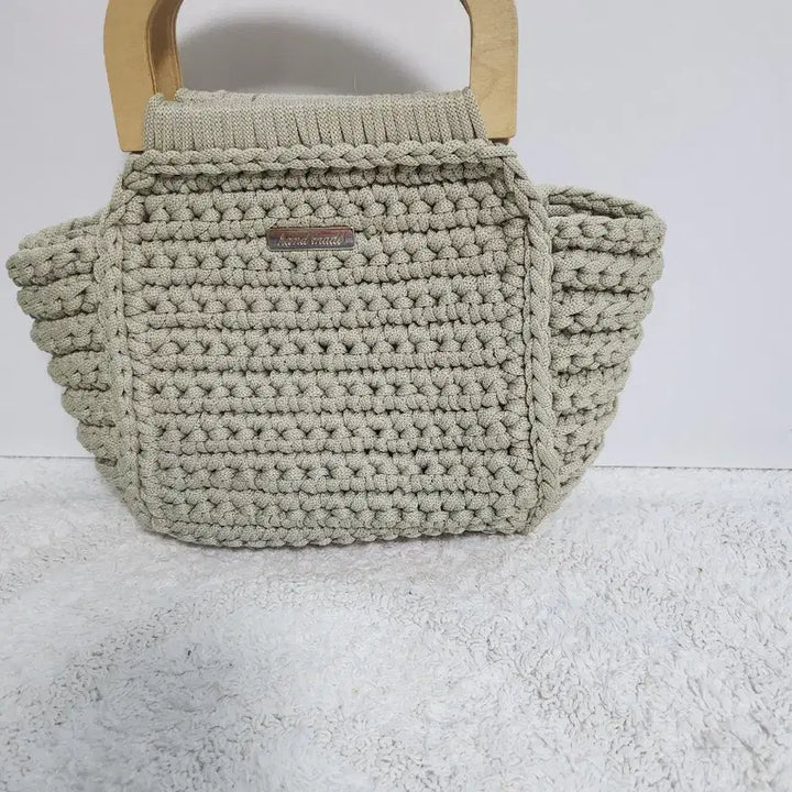 [BUNJANG] Handmade Knit Bag with Wood Ring Handle / 핸드메이드 뜨개 가방