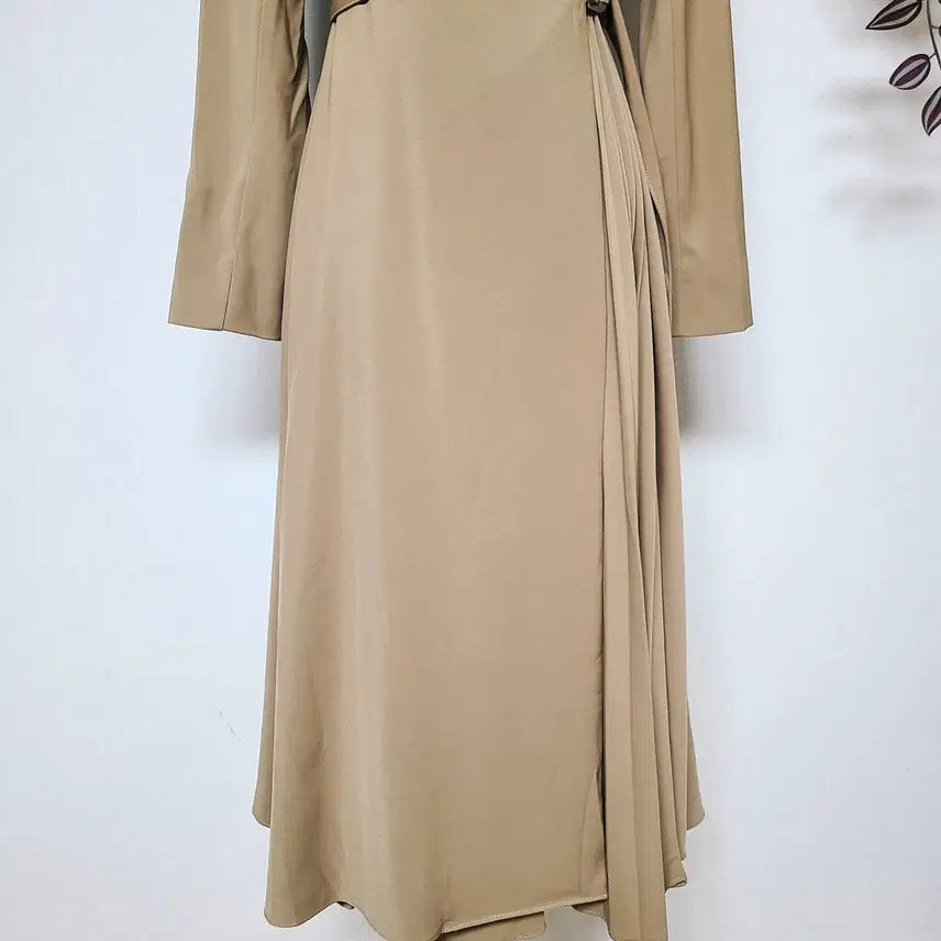 [BUNJANG] NYMPH 20SS Pleated Wrap Dress Brown / NYMPH 20SS 플리츠 랩원피스 55 66 롱 브라운