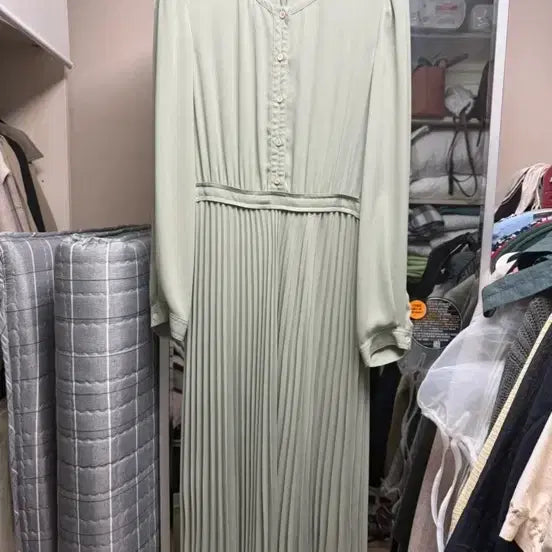 [BUNJANG] Club Monaco Mint Pleated Long Dress Size 55 / 민트색 플리츠 롱 원피스 클럽모나코 55