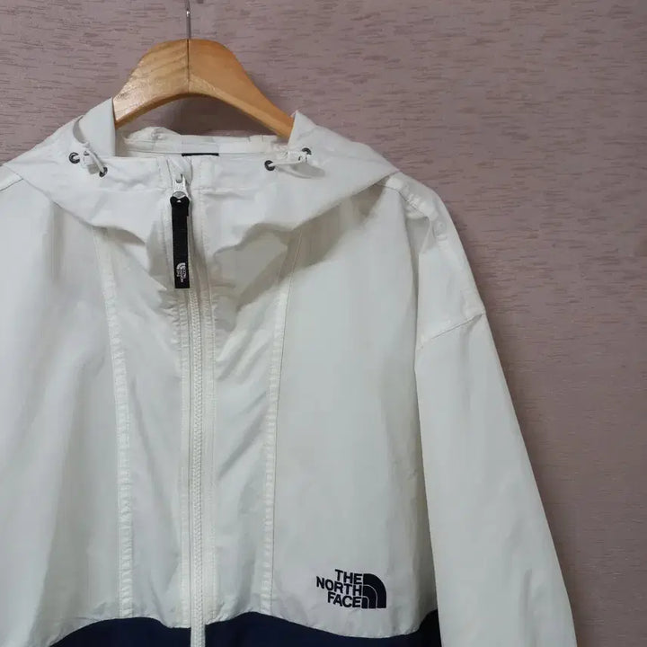 [SOLD OUT] B5-9/노스페이스 밑단스트링 화이트 집업후드 자켓 남성