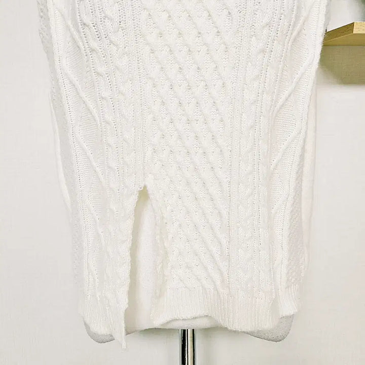 [BUNJANG] Slit Cable Knit Vest - Cream / 슬릿 케이블니트 베스트 55 66 브이넥 조끼 크림