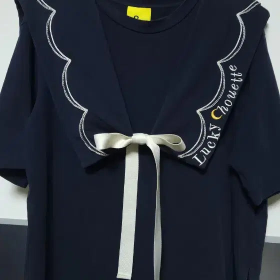 [SOLD OUT] 럭키슈에뜨 티셔츠