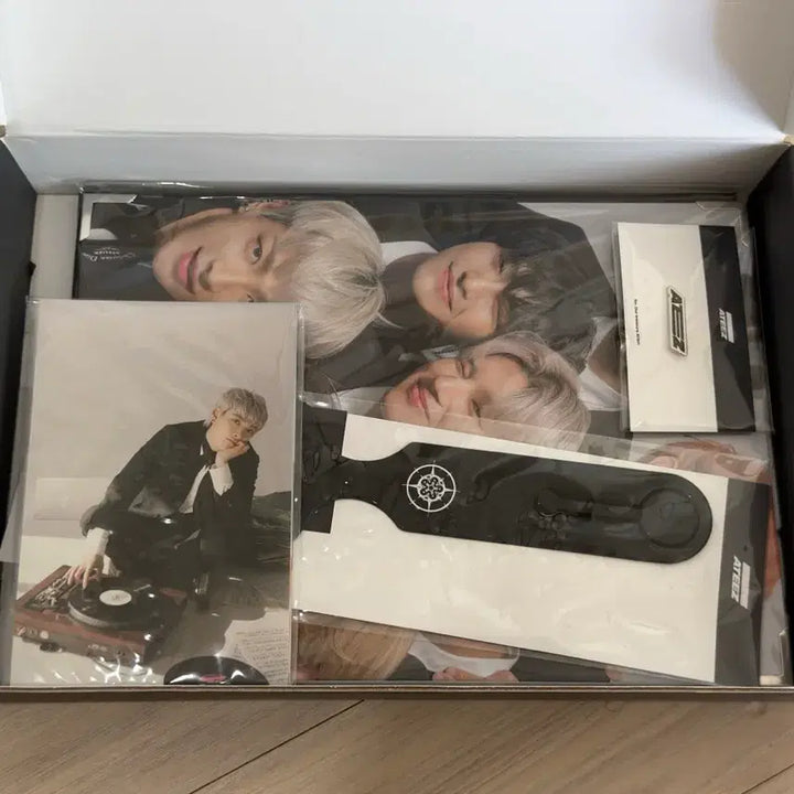 [BUNJANG] ATEEZ ATINY Membership 1st Gen Kit / 에이티즈 에이티니 멤버쉽 1기 키트