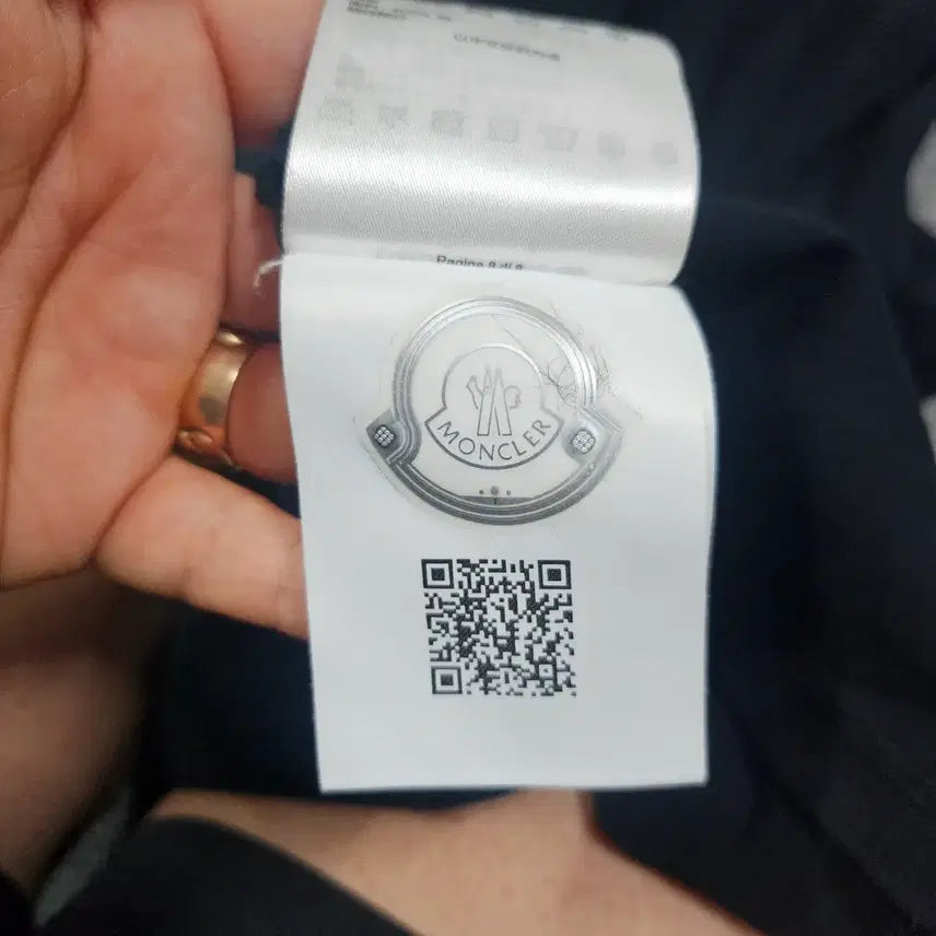 [BUNJANG] Moncler Black Polo Shirt XXL / 몽클레어 블랙 카라티셔츠 xxl