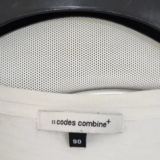 [BUNJANG] Codes Combine White Short Sleeve T-Shirt M / CODES COMBINE 화이트 반팔 티셔츠 M