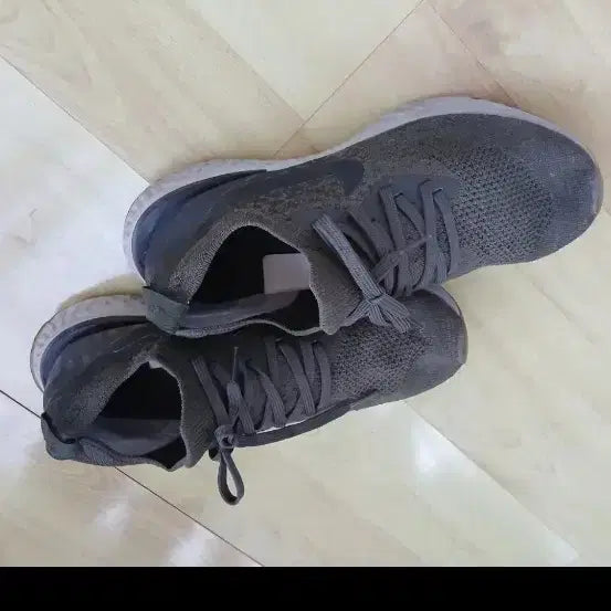 [BUNJANG] Nike Running Shoes (260-265) / 나이키 런닝화   260~265