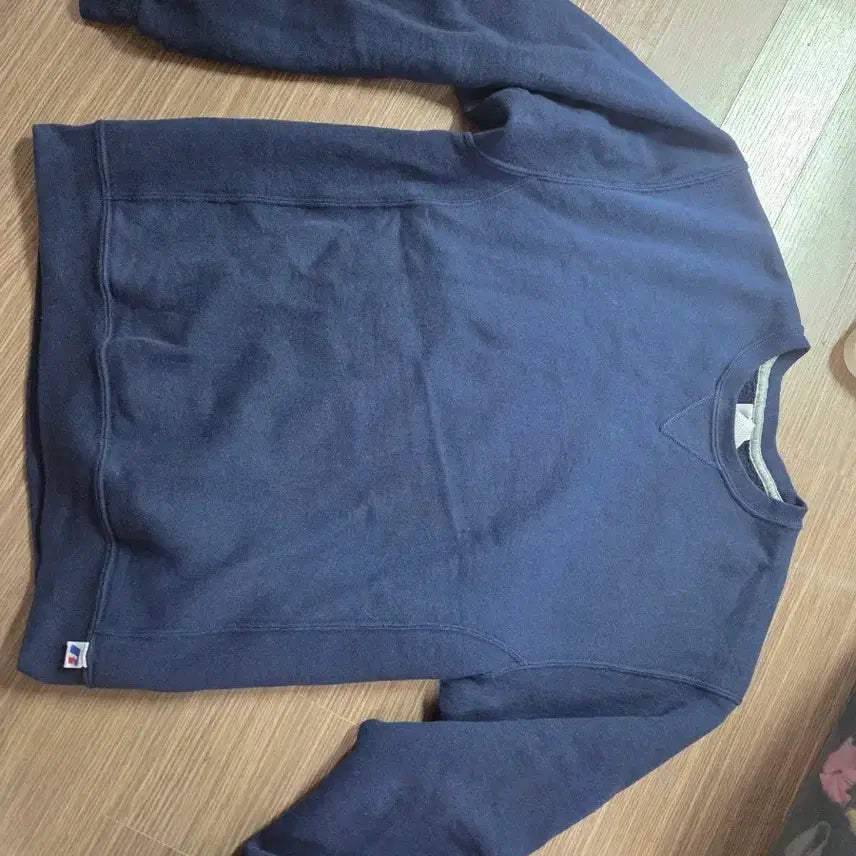 [BUNJANG] Russell Athletic Navy Sweatshirt / 러셀애슬레틱 네이비 맨투맨 스웻셔츠