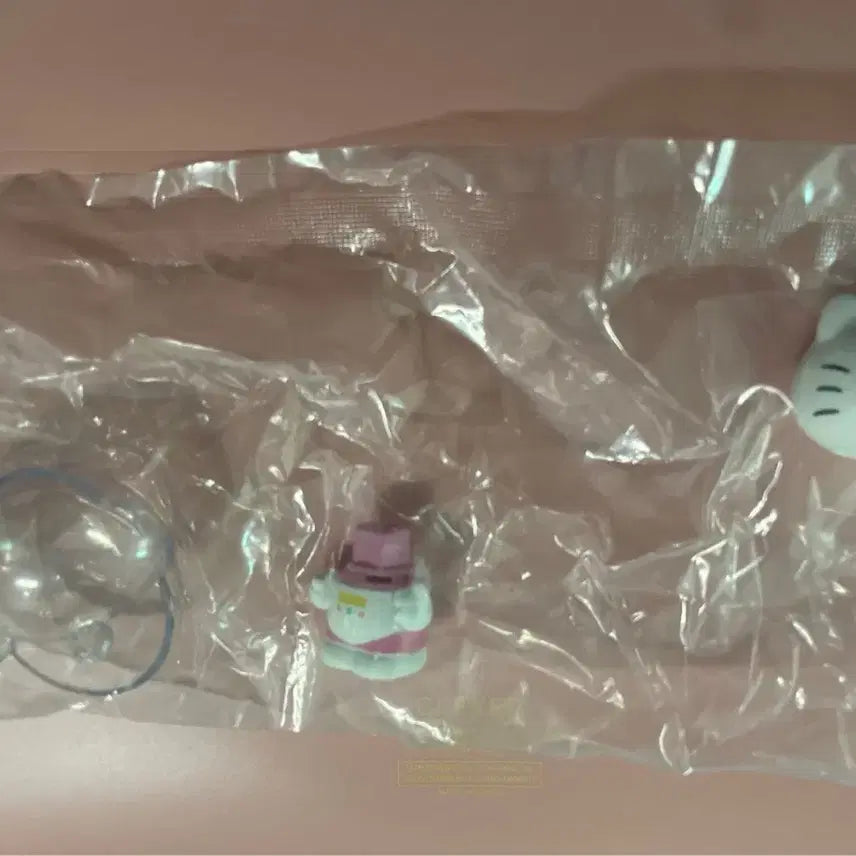 [BUNJANG] Hello Kitty Astronaut Figure Keychain (Simple Unboxing) / 헬로키티 우주인 키링(단순개봉)