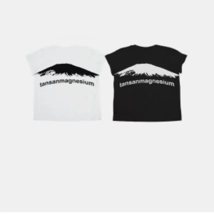 [BUNJANG] Unreleased Color Magnesium Mountain T-Shirt (Short Sleeve) White/Black / 미발매 컬러 미개봉 탄산마그네슘 마운틴 티셔츠(반팔)화이트/블랙