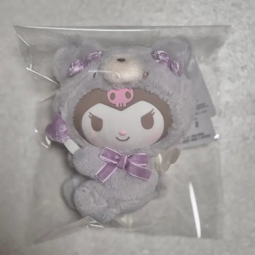 [BUNJANG] Sanrio Kuromi Angel Bear Plush Mascot / 산리오 키그루미 엔젤 베어 마스코트 (쿠로미)