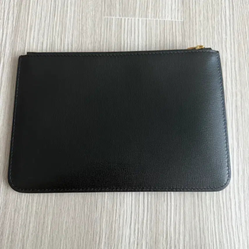 [BUNJANG] Valentino Small Clutch Bag / 발렌티노 클러치백 새제품 스몰사이즈