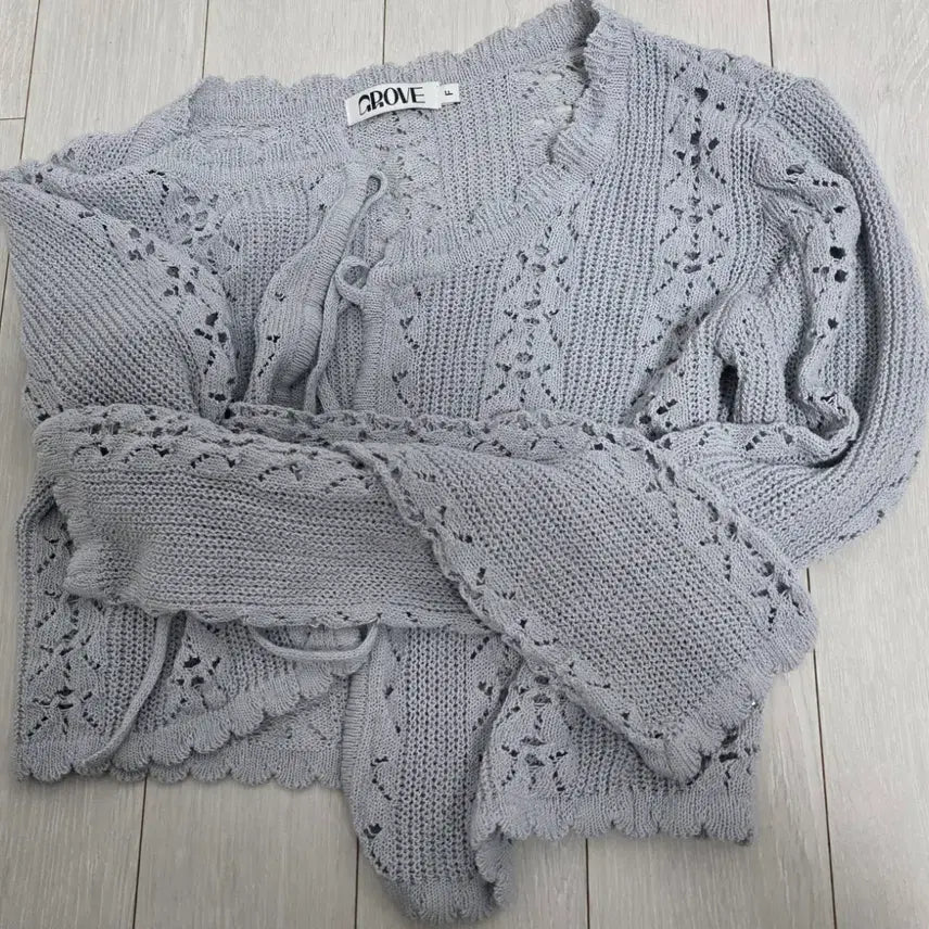 [BUNJANG] Grove Kiko Skashi Knit Cardigan - Blue Grey / 그로브 KIKO SKASHI LS BLUE GREY 니트 가디건