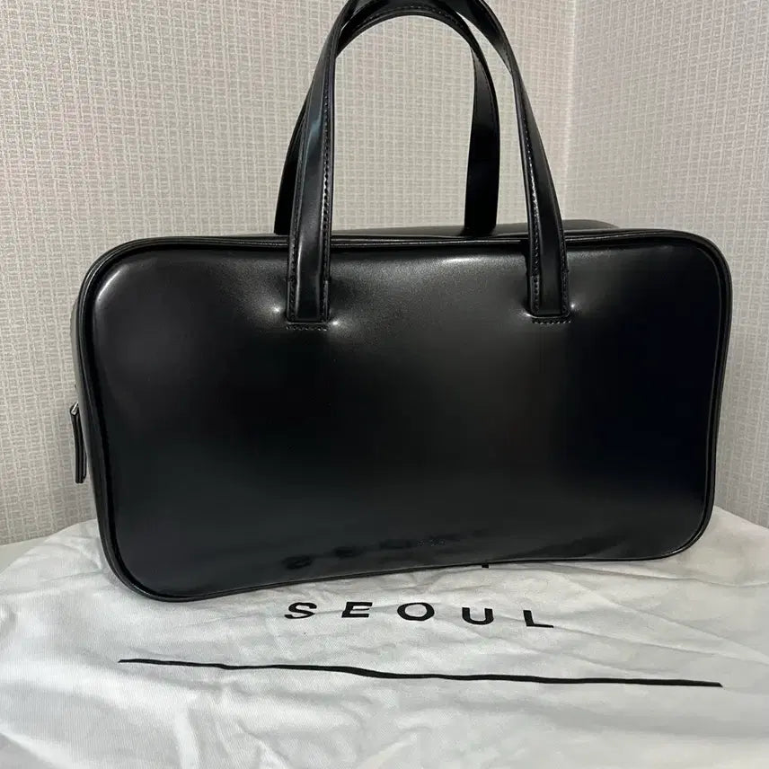 [BUNJANG] Roseaul Tin Square Dot Bag / 로서울 틴 스퀘어 도트백