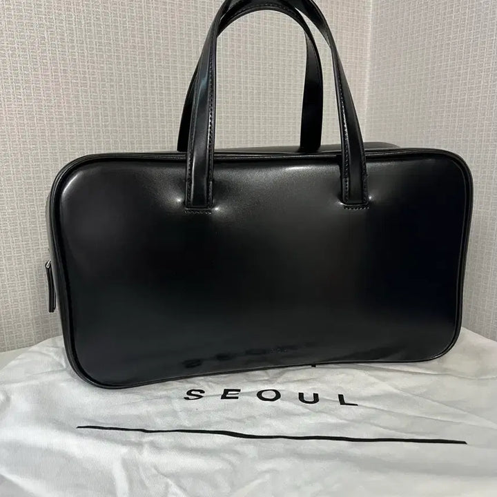 [BUNJANG] Roseaul Tin Square Dot Bag / 로서울 틴 스퀘어 도트백