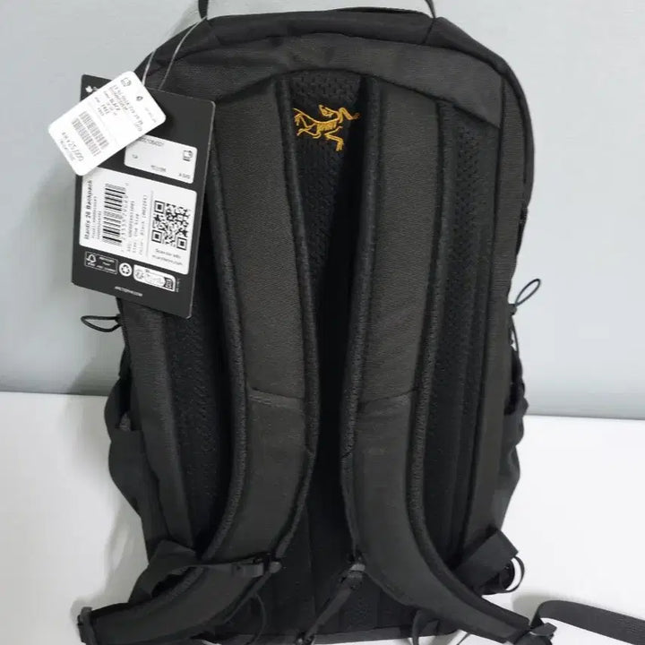 [BUNJANG] Mantis 26 Black Hiking Backpack / 맨티스26블랙.등산가방.책가방.아크백팩