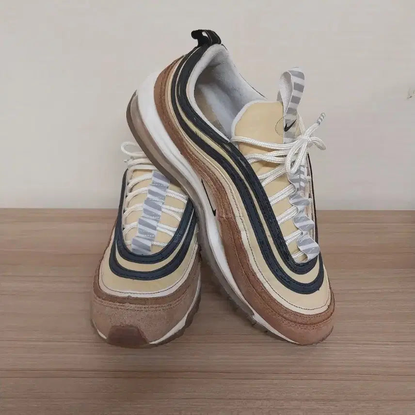 [BUNJANG] Nike Air Max 97 Unboxed Brown Black Sneakers (260) / 남성 나이키 에어맥스 97 언박시드 브라운블랙 운동화 (260)