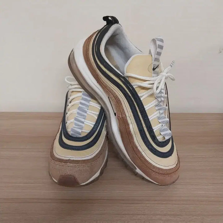 [BUNJANG] Nike Air Max 97 Unboxed Brown Black Sneakers (260) / 남성 나이키 에어맥스 97 언박시드 브라운블랙 운동화 (260)