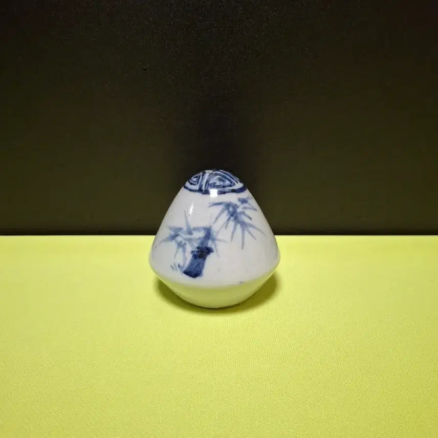 [BUNJANG] Kim Pal Yong Celadon Inkstone / 석광:김팔용 신비하게 생긴 연직 (도자기)