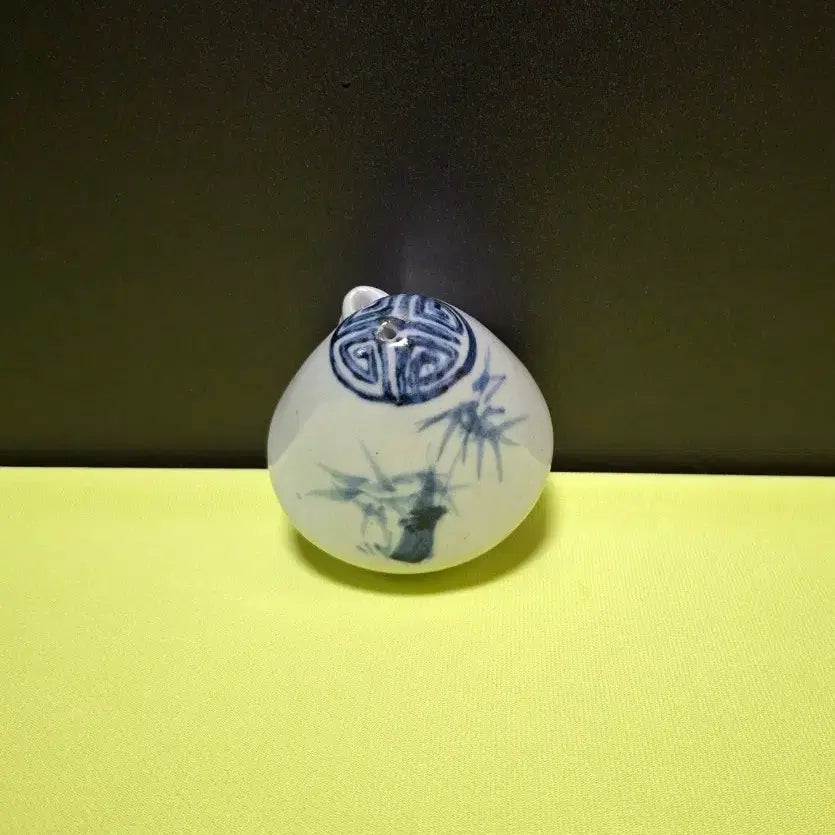 [BUNJANG] Kim Pal Yong Celadon Inkstone / 석광:김팔용 신비하게 생긴 연직 (도자기)