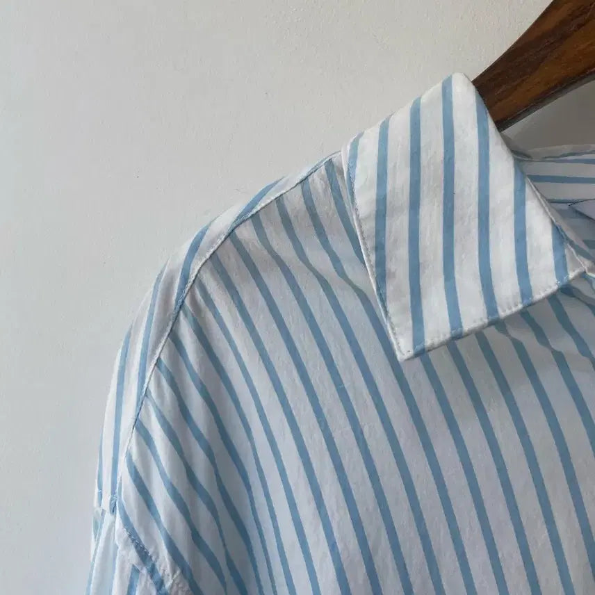 [BUNJANG] ZIOZIA Sky Blue Stripe Shirt / ZIO SONGZIO 스카이블루 스트라이프 셔츠 90