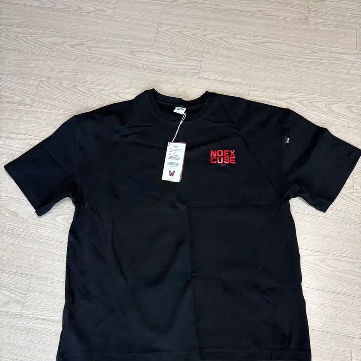 [BUNJANG] NOXIOUS GANG NOXIOUS CUES Short Sleeve T-Shirt Black Red / 노익스강 노익스큐스 반팔티