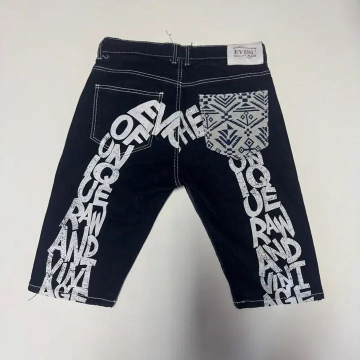 [BUNJANG] Evisu Lettering Printing Denim Shorts / 희귀!! 공용 에비수 EVISU 레터링 프린팅 데님 반바지