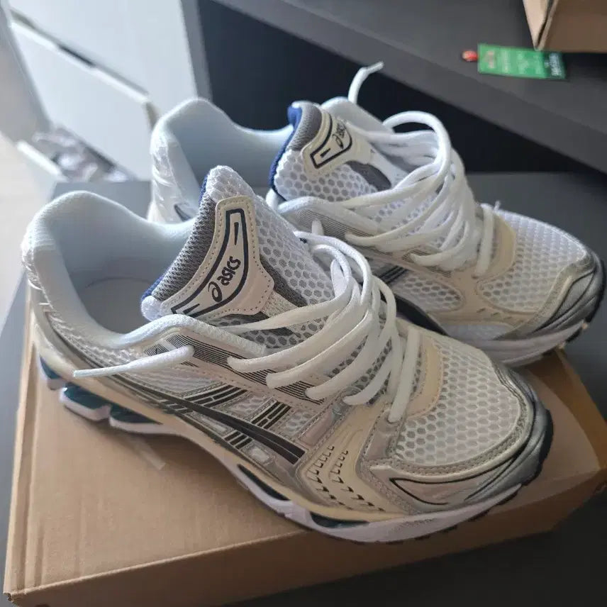 [BUNJANG] ASICS Gel-Kayano 14 White Midnight / 아식스 젤카야노14 화이트