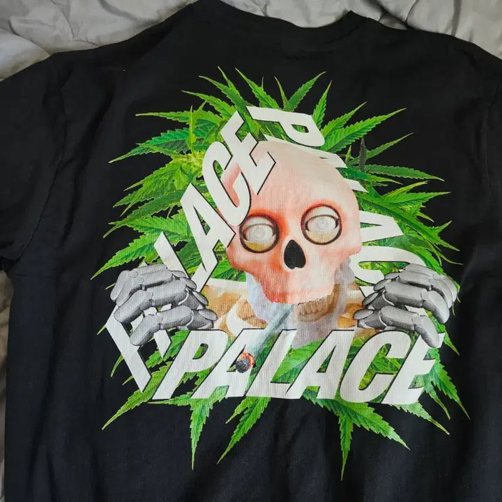 [BUNJANG] Palace Baked P-3 T-Shirt Black XL / 팔라스 Baked P-3 반팔 티셔츠 블랙 XL
