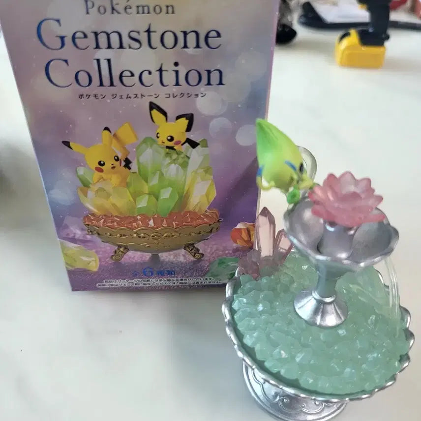 [BUNJANG] Pokemon Gemstone Collection Celebi Figure / 포켓몬 젬스톤 컬렉션 피규어 세레비