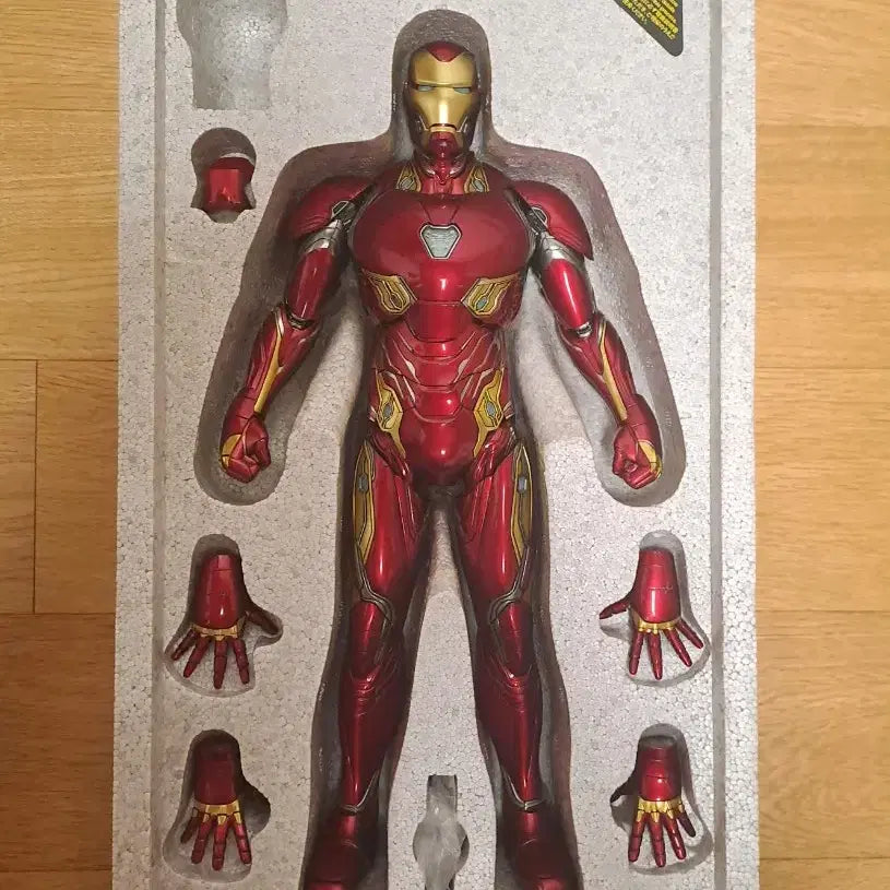 [BUNJANG] Hot Toys Avengers: Infinity War Iron Man Mark 50 Diecast / 핫토이 어벤저스 인피니티워 아이언맨 마크50 다이캐스트