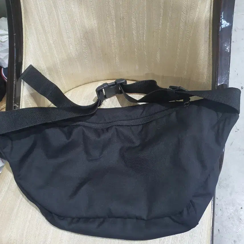 [BUNJANG] Nike Black Hip Pack Waist Bag / 나이키 블랙 힙색 웨이스트백