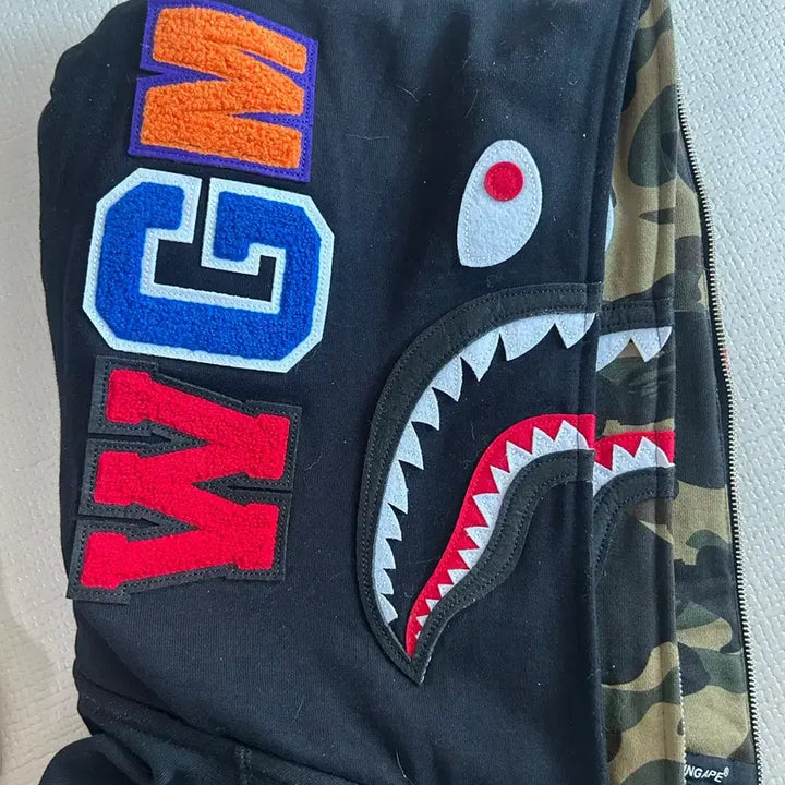 [BUNJANG] BAPE Double Shark Camo Hoodie / BAPE 베이프 더블샤크 카모 후드 샤크후드