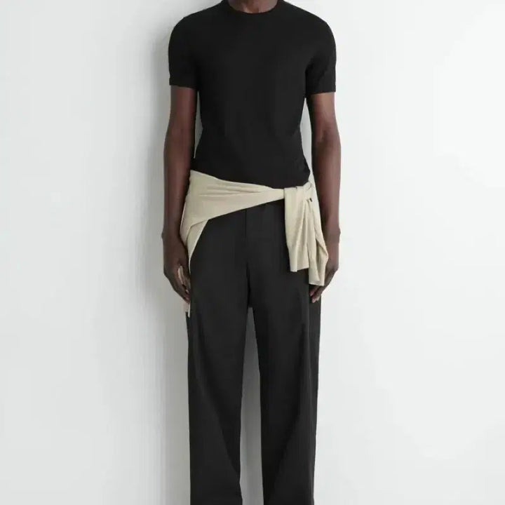 [BUNJANG] COS Slim Ribbed Cotton T-Shirt / COS 슬림 리브드 코튼 티셔츠 (택포)