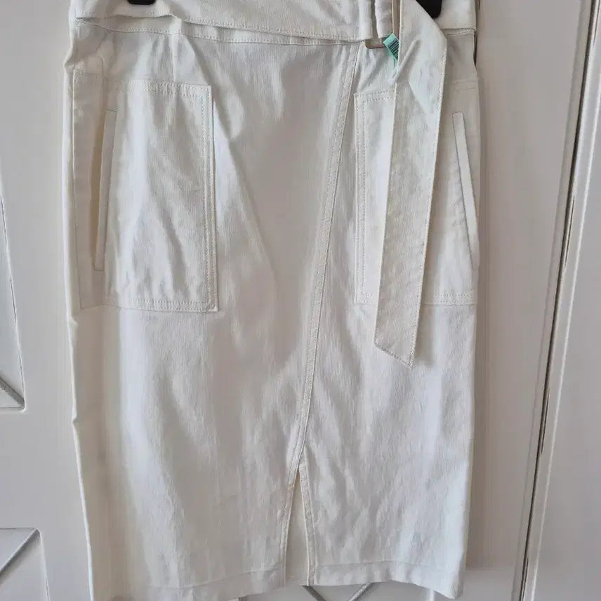 [BUNJANG] DECO White Belt Skirt / 데코 화이트 벨트 스커트