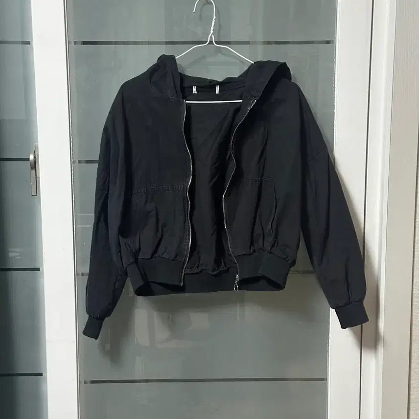 [BUNJANG] Black Cropped Hoodie Zip-Up Jacket / 블랙 크롭 후드 자켓 후드집업 에이블리