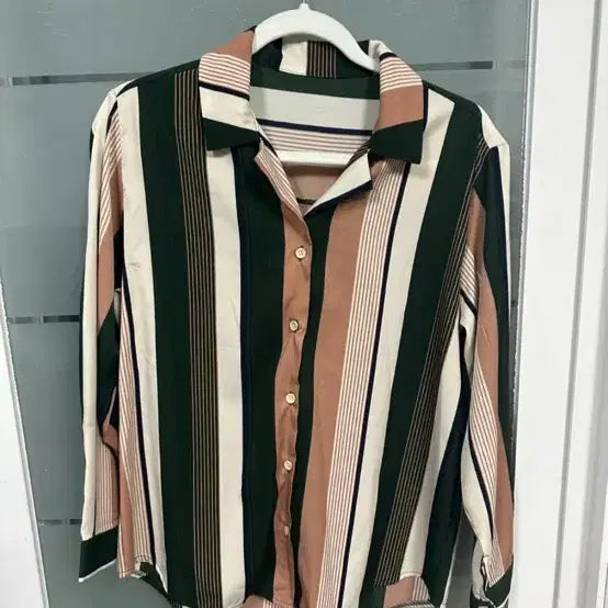 [BUNJANG] Striped Long Sleeve Blouse / 인디핑크 초록 블라우스 셔츠