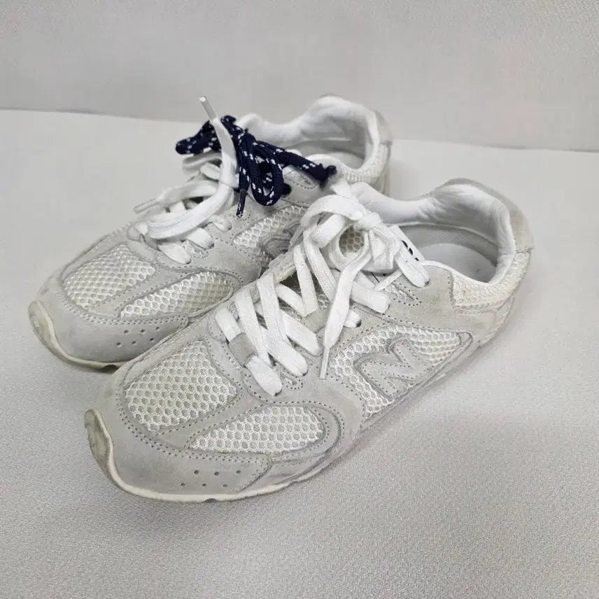 [BUNJANG] Miu Miu x New Balance 37 Sneakers / 미우미우 뉴발란스 운동화 37