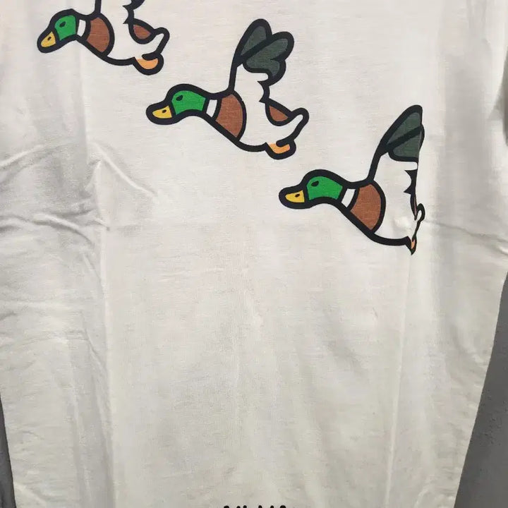 [BUNJANG] Human Made Duck Print Short Sleeve T-Shirt / (새상품)휴먼메이드 오리 프린팅 반팔 티셔츠